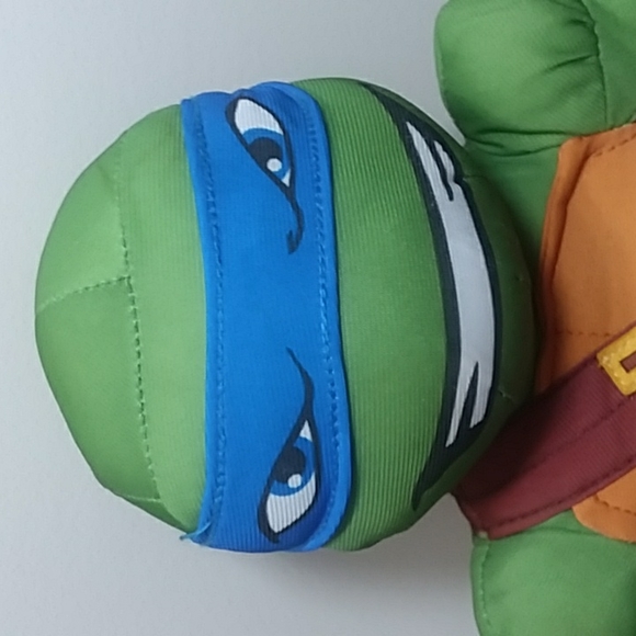 Teenage Mutant Ninja Turtles Leonardo Plush - Picture 2 of 8